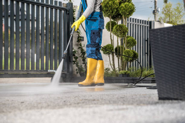 Professional  Pressure Washing in Massapequa, NY